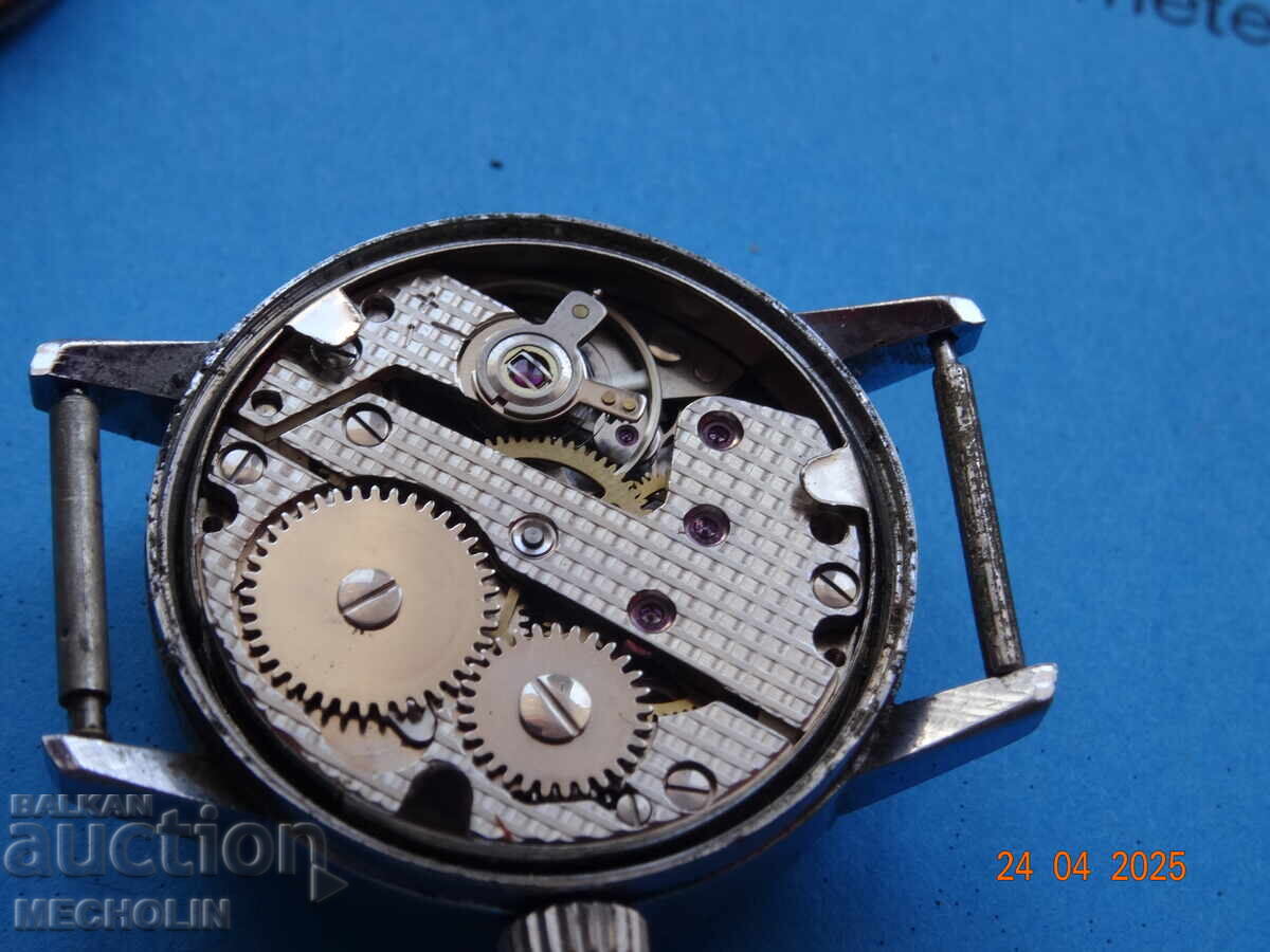 КОЛЕКЦИОНЕРСКИ ШВЕЙЦАРСКИ ЧАСОВНИК STRATO - 5 КОЛЕКЦИОНЕРСКИ ШВЕЙЦАРСКИ ЧАСОВНИК STRATO - 5