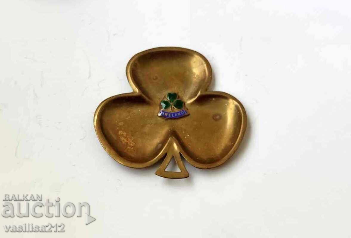 Χάλκινο τριφύλλι με τιμή 6.00 BGN | € 3.07 Χάλκινο τριφύλλι με τιμή 6.00 BGN | € 3.07