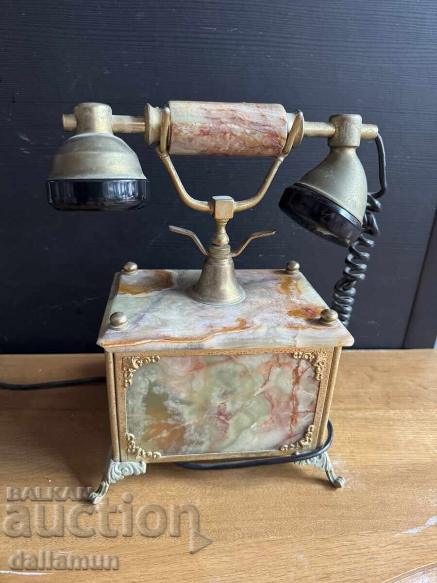 Παράδοση Αρχαίο ιταλικό τηλέφωνο inox