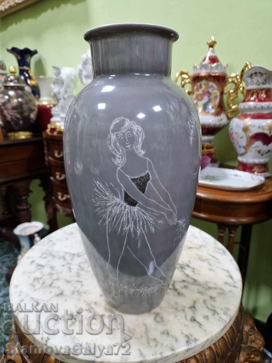 Rare antique porcelain vase H&G Heinrich with price 198.00 BGN | € 101.24