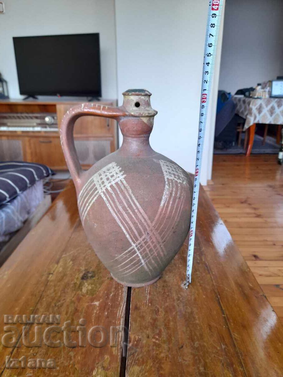 Licitație ulcior vechi