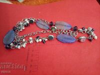 Αρχαίο κολιέ με φυσικά πετράδια, αμέθυστος