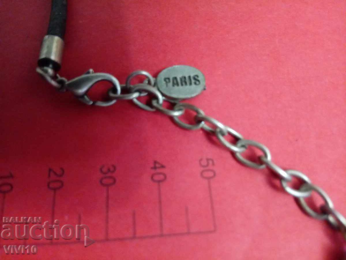 Colier vechi, de autor, H.Dubin cu preț 50.00 BGN | € 25.56 Colier vechi, de autor, H.Dubin cu preț 50.00 BGN | € 25.56