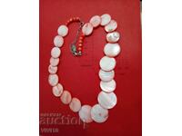 Αρχαίο κολιέ, μαργαριτάρι, Καλλιτεχνικό