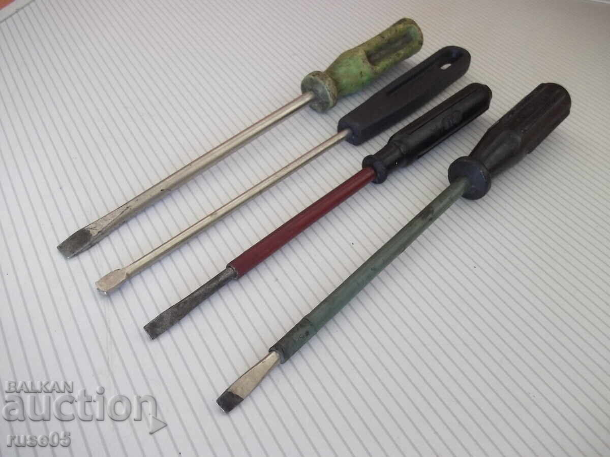 Лот от 4 бр. отвертки от соца с цена 6.00 лв. | € 3.07 Лот от 4 бр. отвертки от соца с цена 6.00 лв. | € 3.07