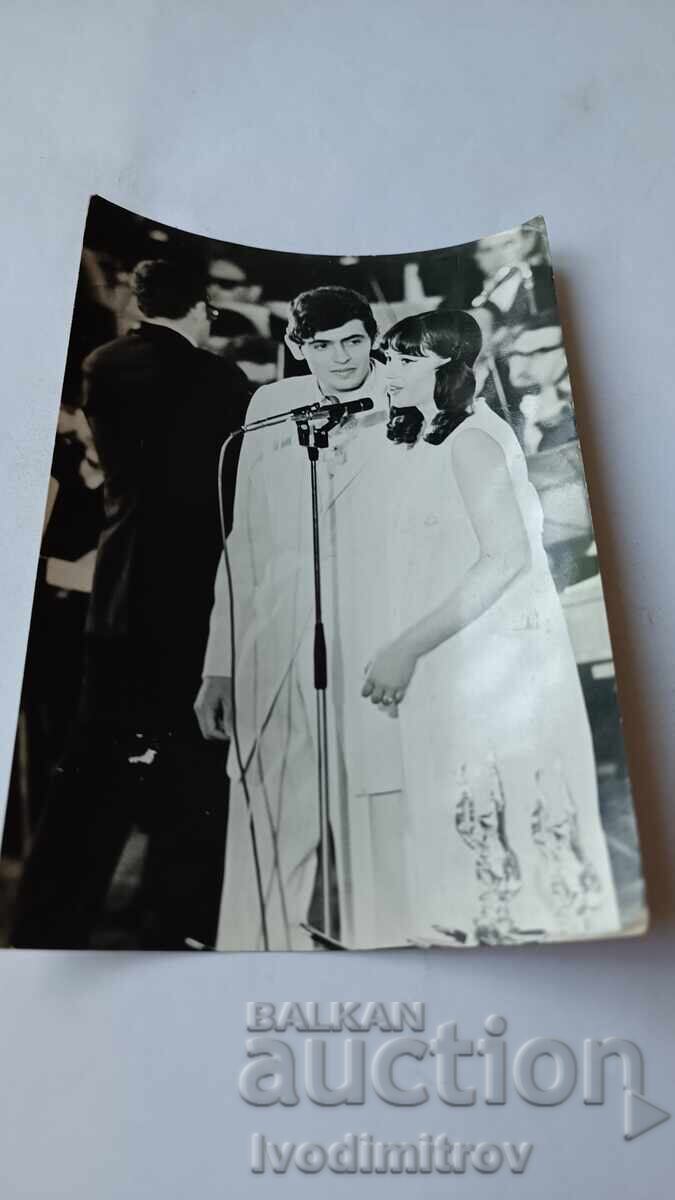 Ευχετήρια κάρτα Μαρία Νέικοβα και Μιχαήλ Μπελτσέφ Ευχετήρια κάρτα Μαρία Νέικοβα και Μιχαήλ Μπελτσέφ