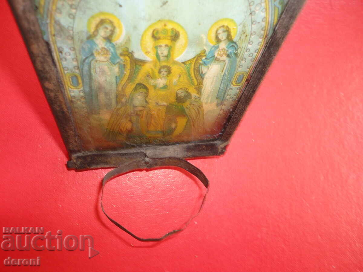 Доставка на Старинна  домашна икона кандило