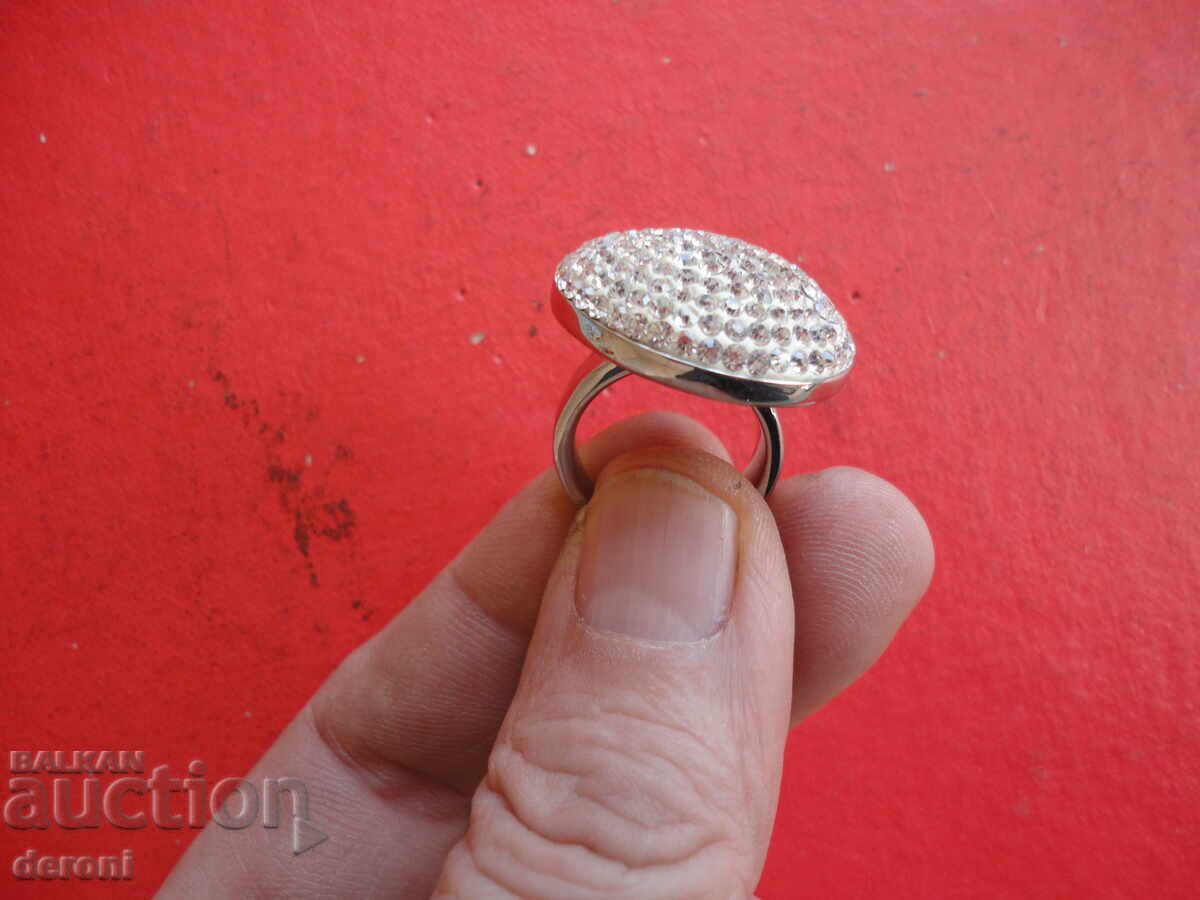 Ring with stones 3 - 5