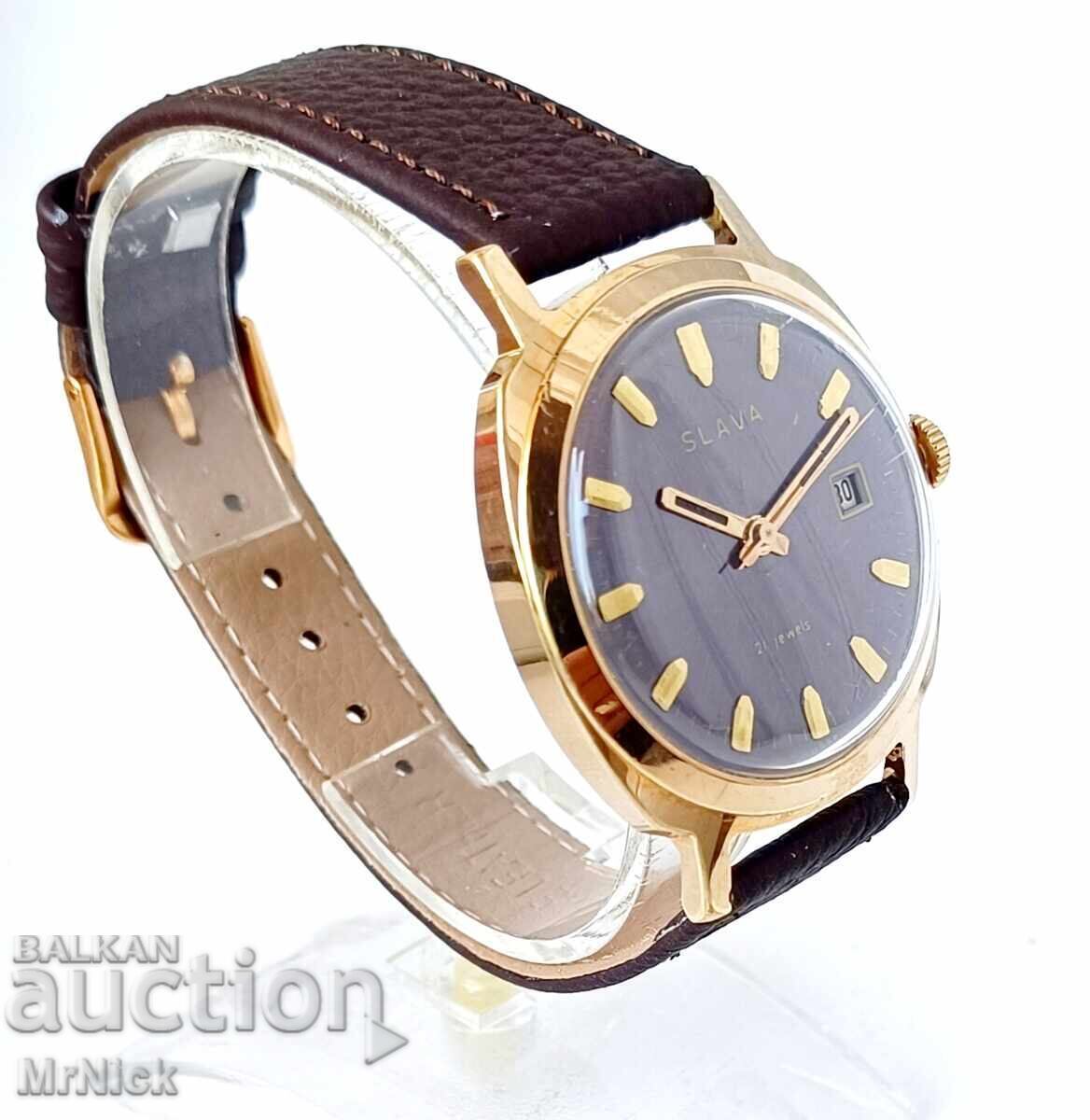 Ceas mecanic bărbătesc Slava Slava placat cu aur cu preț 140.00 BGN | € 71.58