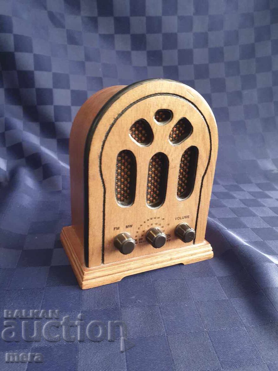 Radio de buzunar cu design retro Radio de buzunar cu design retro