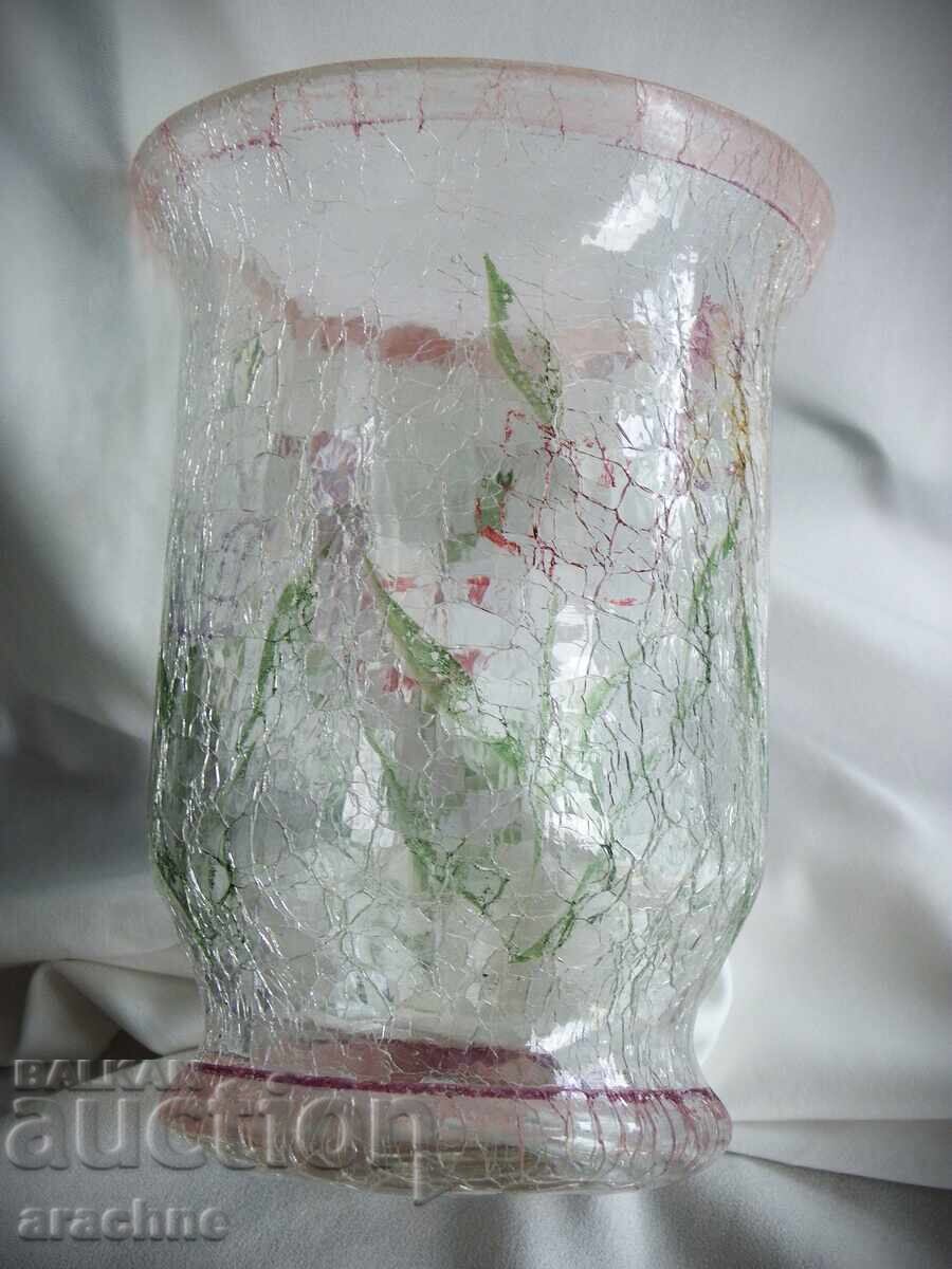 Delivery of Vase from pink "craquelé" glass, England