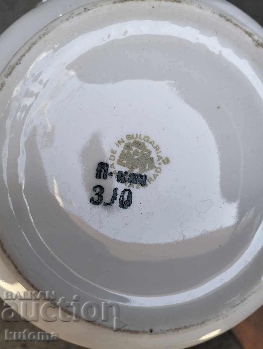 Livrarea Ceainic de porțelan bulgăresc Livrarea Ceainic de porțelan bulgăresc