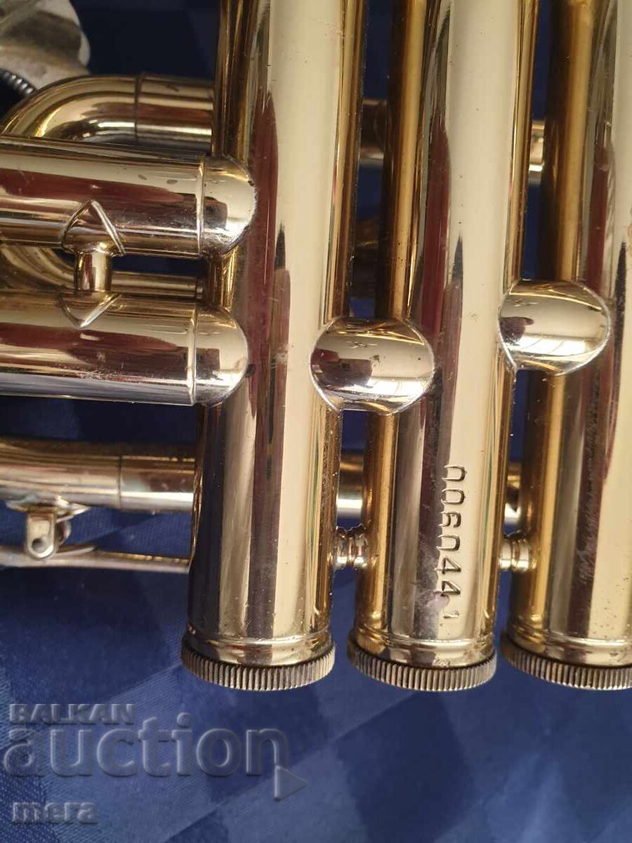 Отличен тромпет Amati Kraslice ACR 201 - 6