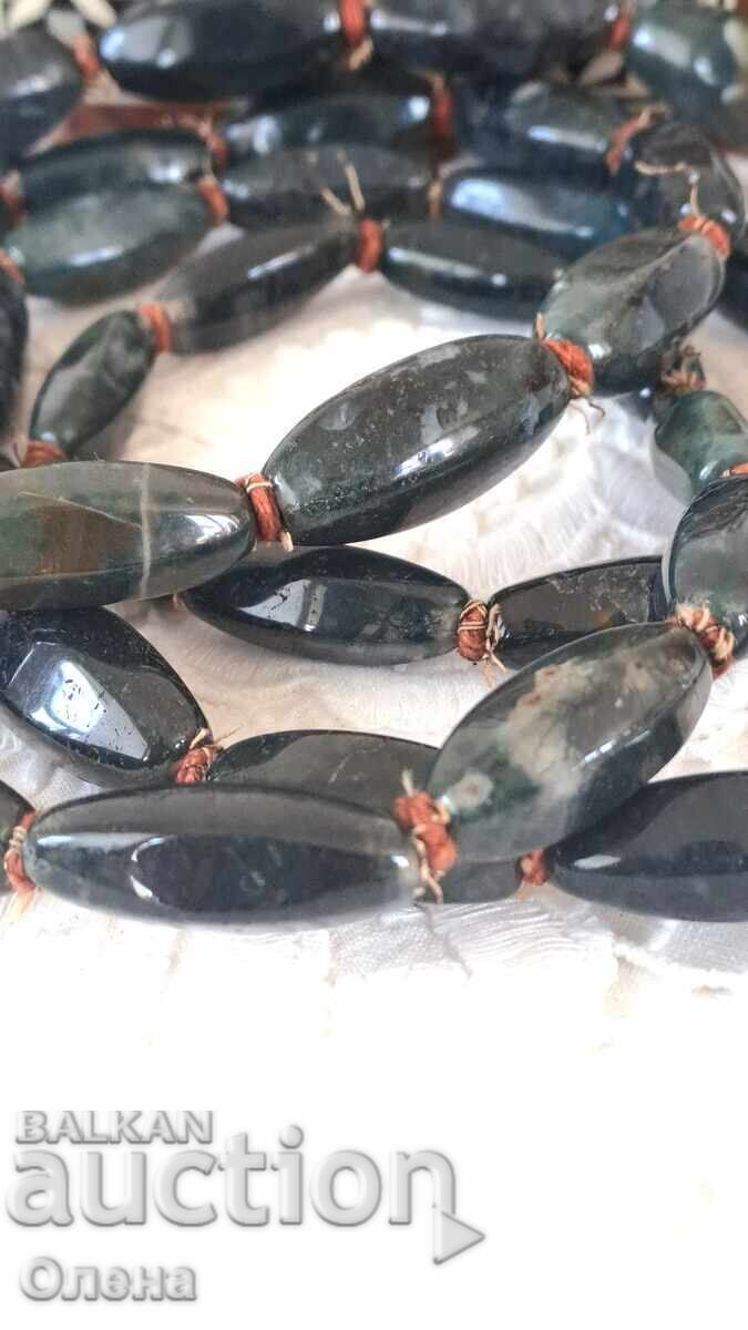 Licitație Colier vintage cu agat de mușchi natural