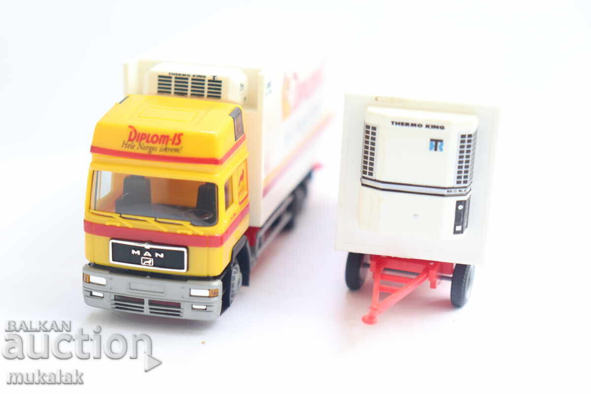 Delivery of AMW 1:87 H0 MAN THERMO KING REFRIGERATED TRUCK TIR MODEL