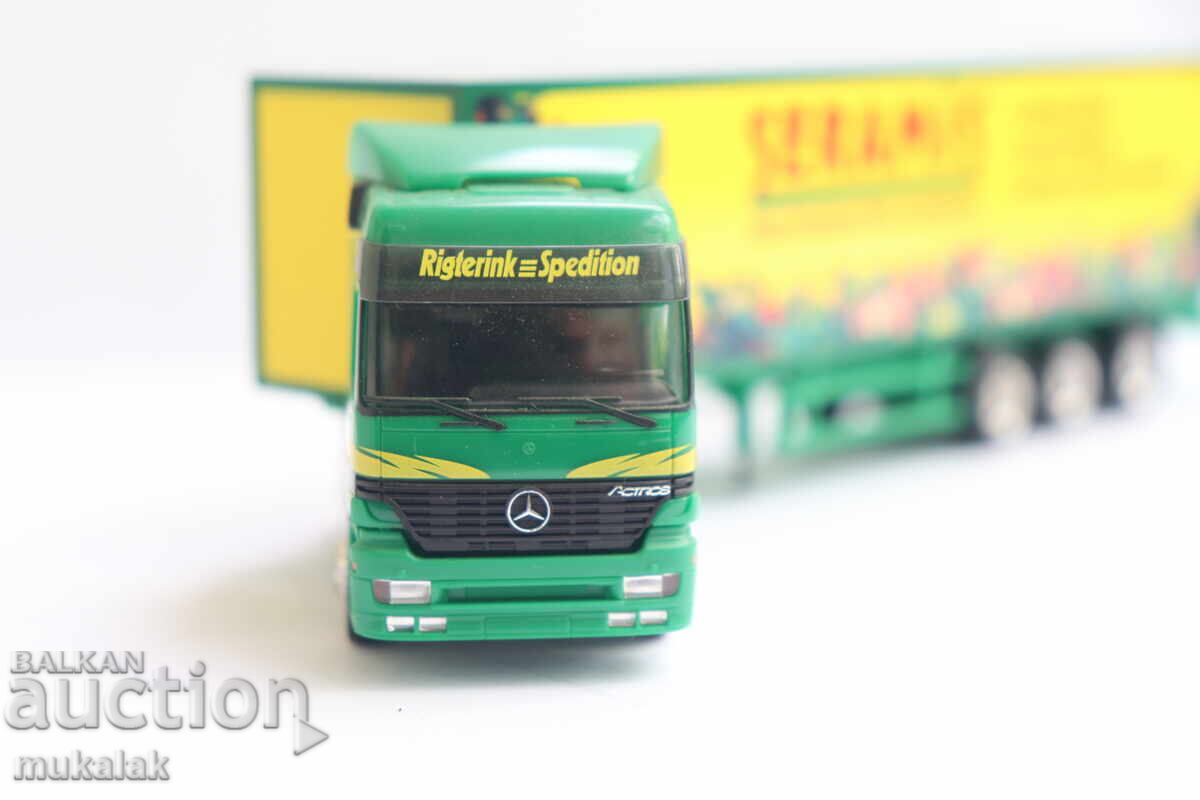 Auction  HERPA 1:87 H0 MERCEDES ACTROS TRUCK TIR MODEL CAR