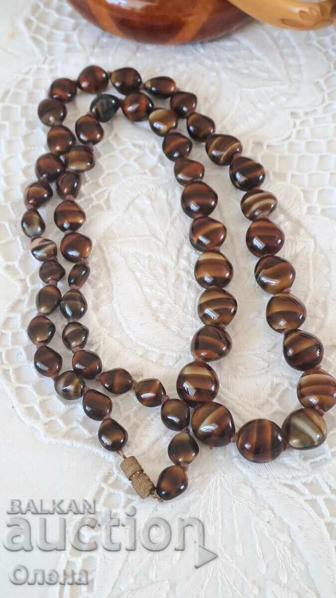 Vintage necklace made of Bohemian glass with price 36.00 BGN | € 18.41 Vintage necklace made of Bohemian glass with price 36.00 BGN | € 18.41