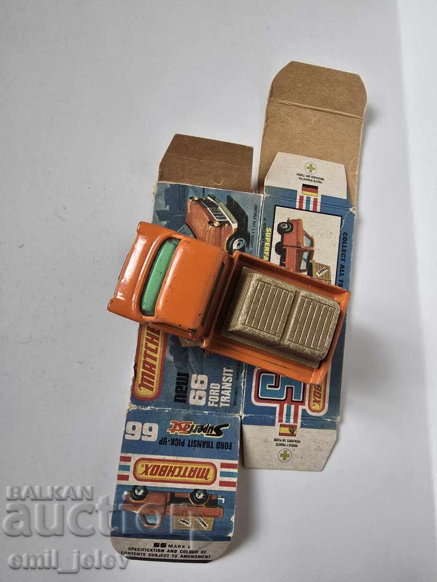 LESNEY MATCHBOX - 66C Ford Transit 1977 original box - 7