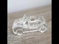 Cenusar de sticlă - mașină