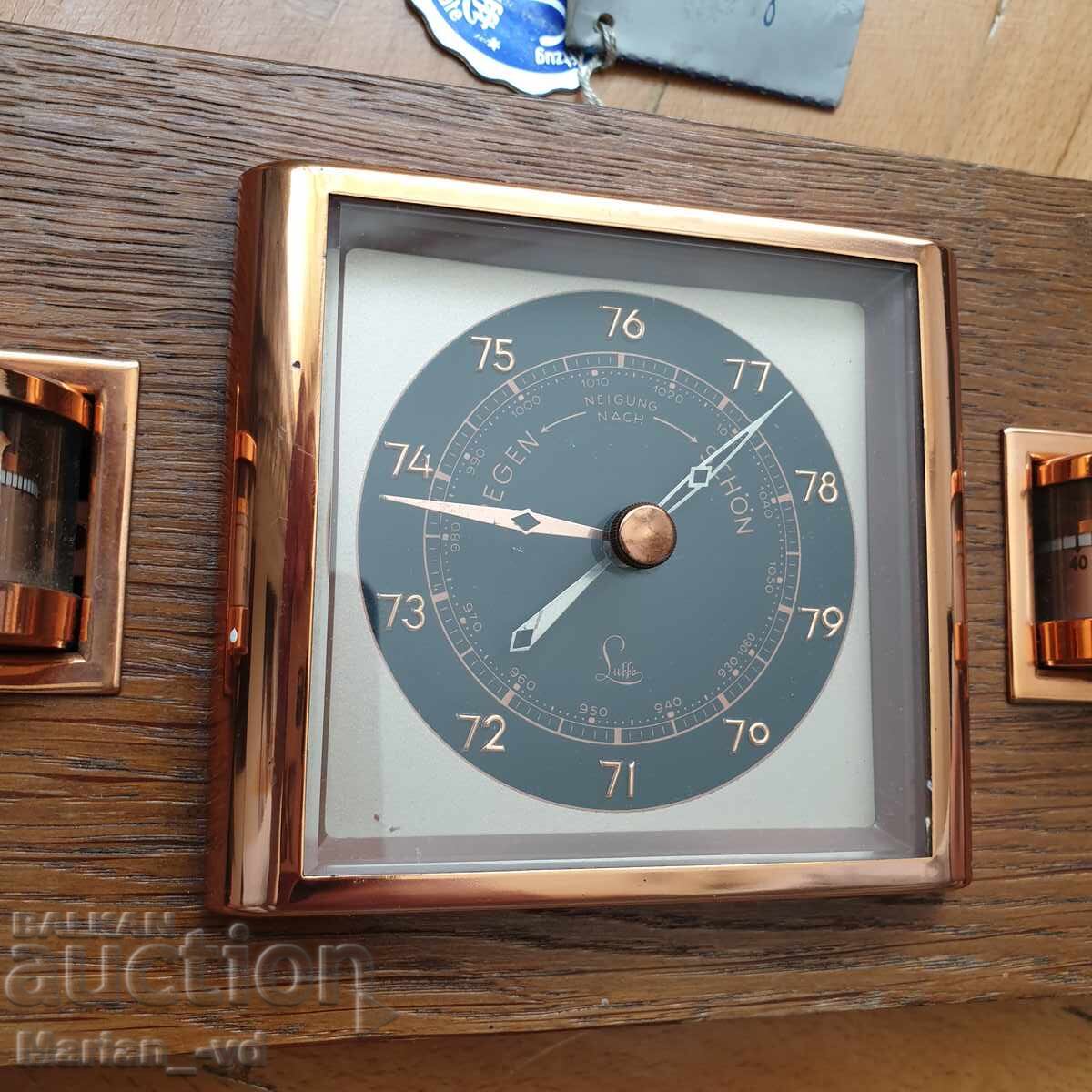 Auction  Barometer, thermometer, hygrometer