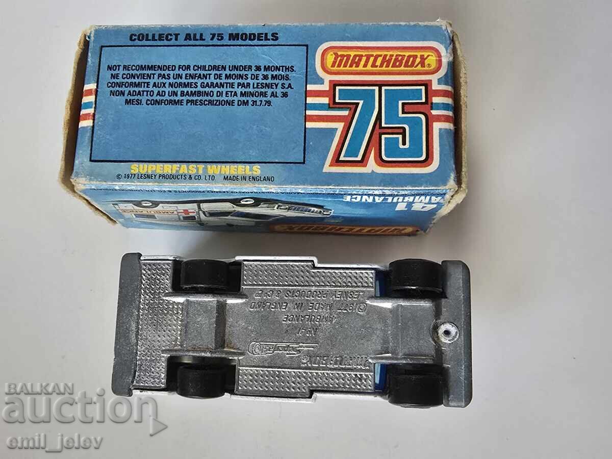 LESNEY MATCHBOX - 41C Ambulance 1978 original box - 6