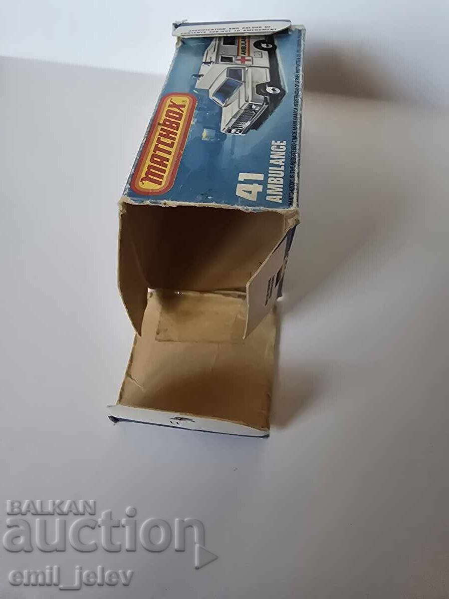 LESNEY MATCHBOX - 41C Ambulance 1978 original box - 7