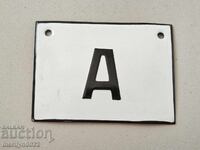 Εσμάλτο κοινωνικό πιάτο, πιάτο