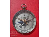 Busolă veche din alamă