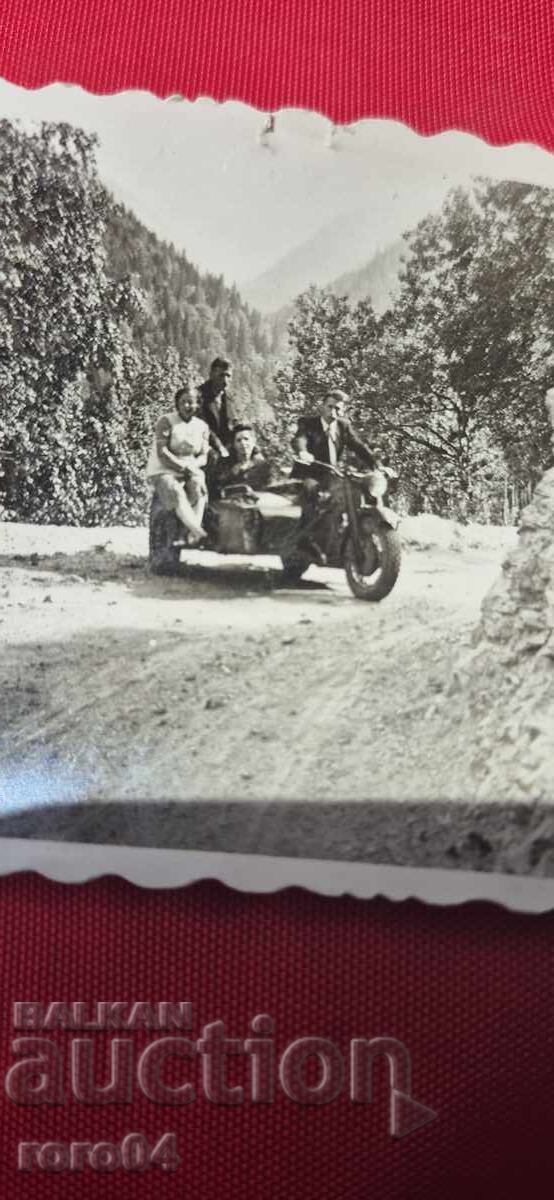 Аукцион МОТОР С КОШ - WW II Аукцион МОТОР С КОШ - WW II