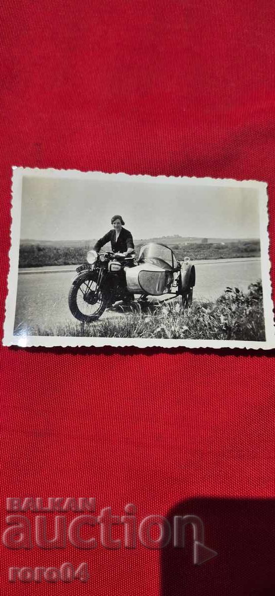 MOTOR CU COȘ - Norton - WW II MOTOR CU COȘ - Norton - WW II