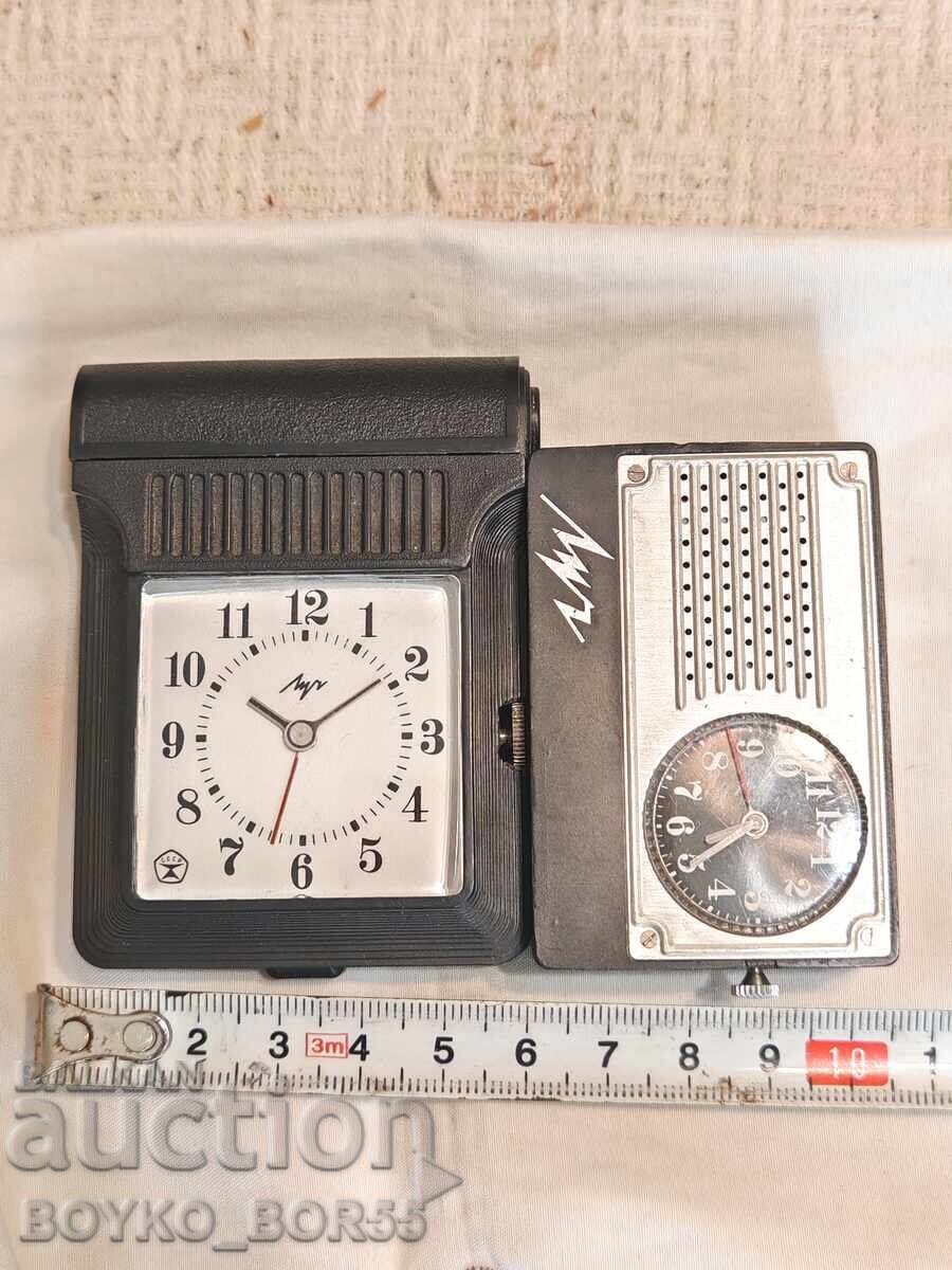Δύο Μοντέλα Σπάνιων Ρωσικών Σοβιετικών Ρολογιών Ξυπνητηριών Luch - 7