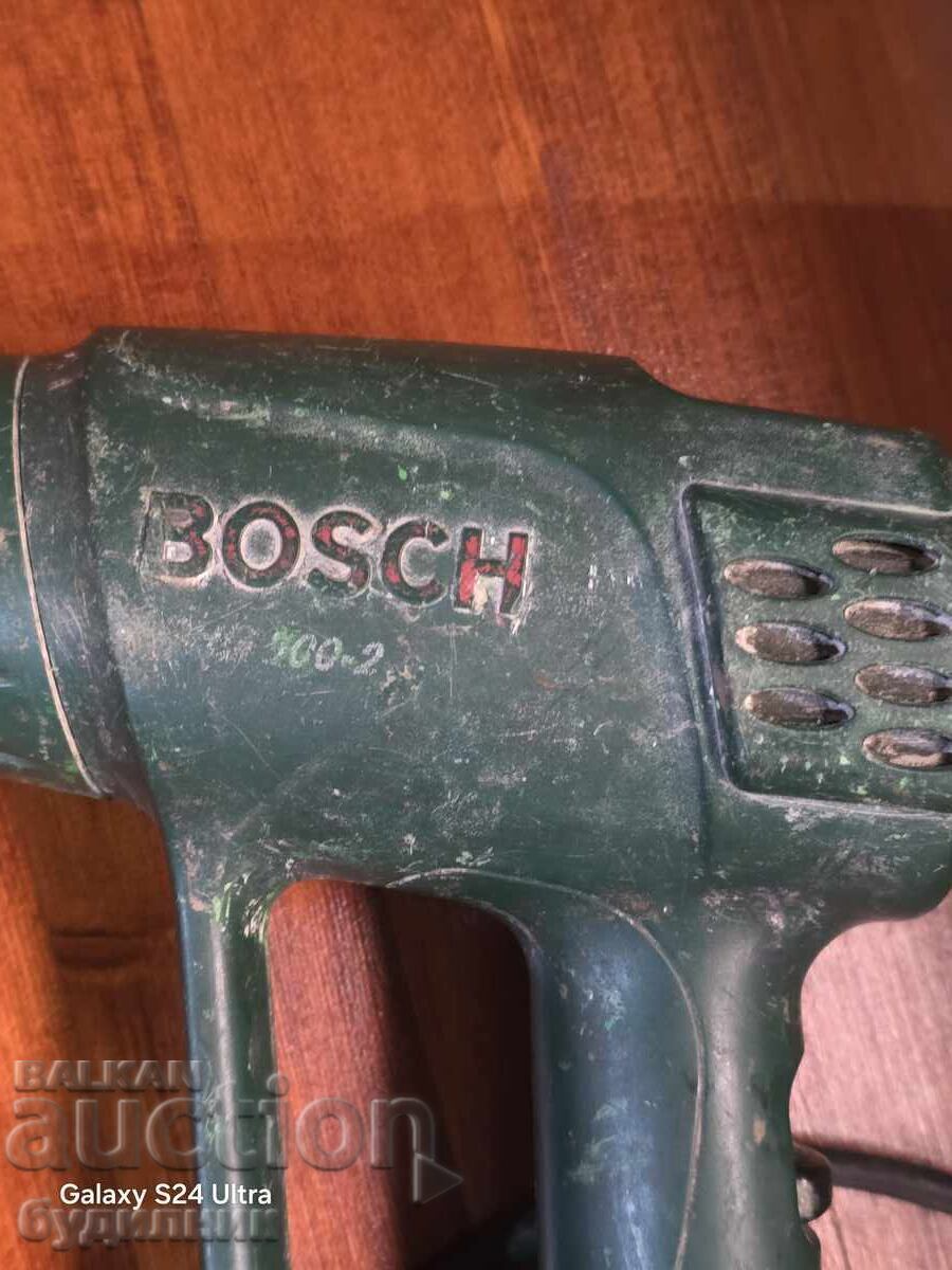 Доставка на Перфектно работещ BOSCH   Пистолет за горещ въздух.БЗЦ