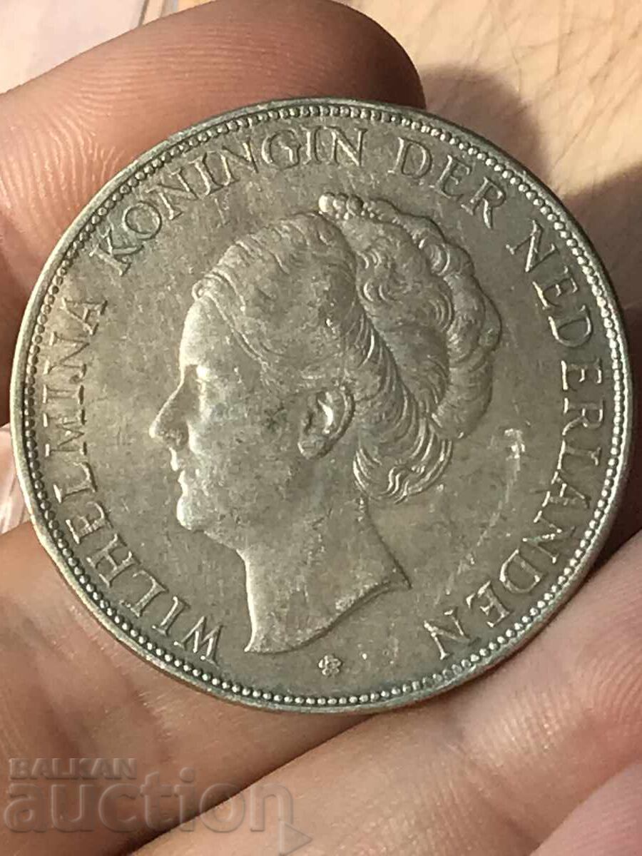 Netherlands 2 1/2 Gulden 1931 Wilhelmina Silver Netherlands 2 1/2 Gulden 1931 Wilhelmina Silver