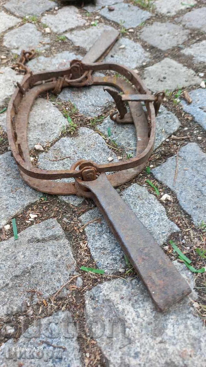 OLD HAND-FORGED TRAP FOR GAME with price 150.00 BGN | € 76.69