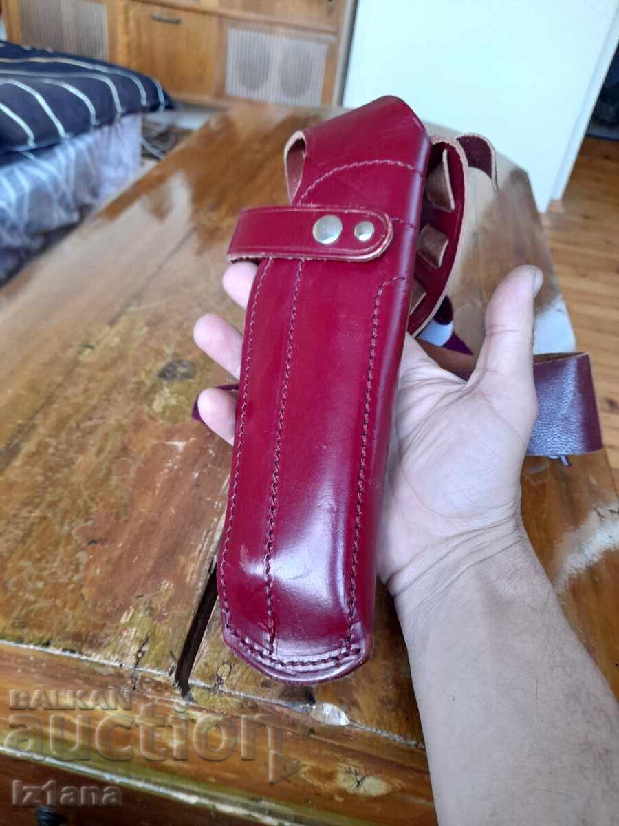 Toc P.Beretta Serie 90 cu preț 130.00 BGN | € 66.47 Toc P.Beretta Serie 90 cu preț 130.00 BGN | € 66.47