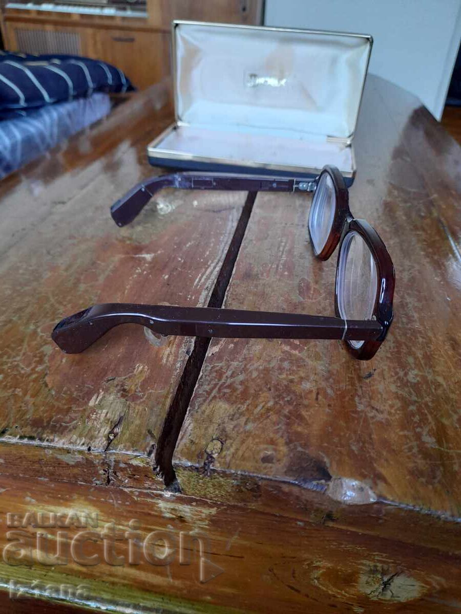 Δημοπρασία Παλιά γυαλιά μυωπίας, Ακουστικό Βοήθημα Widex