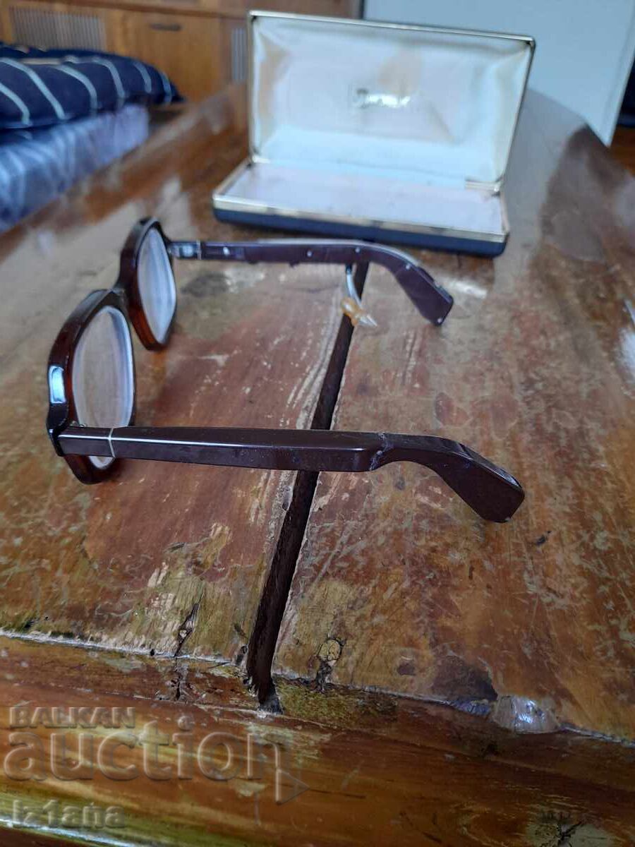 Παλιά γυαλιά μυωπίας, Ακουστικό Βοήθημα Widex - 5