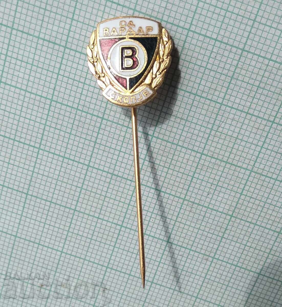 Licitație 19018 Insigna de fotbal - FK Vardar Skopje - email bronz