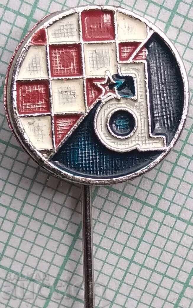 19023 Football Badge - FK Dinamo Zagreb