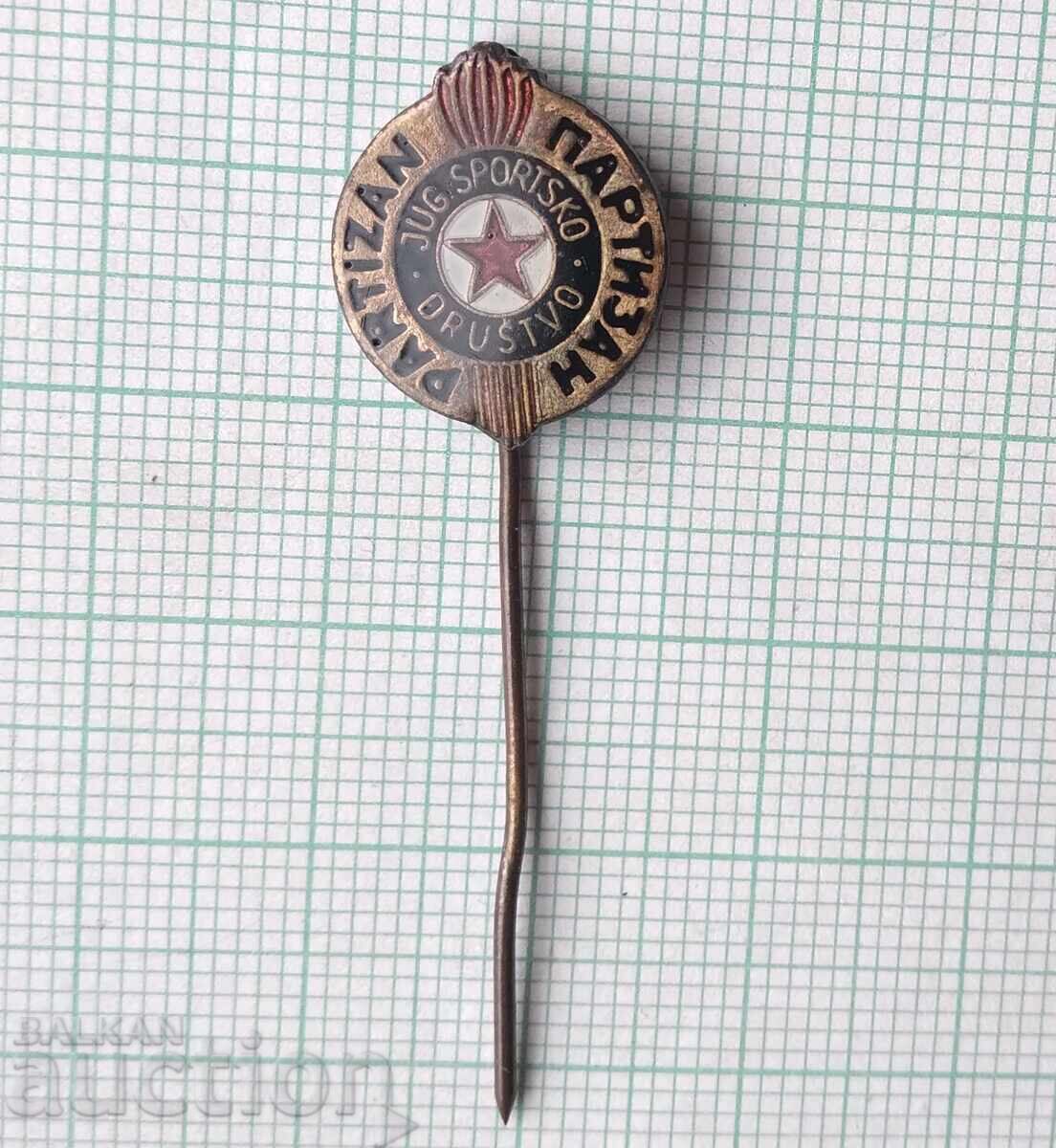 Auction  19025 Football Badge - FK Partizan Belgrade