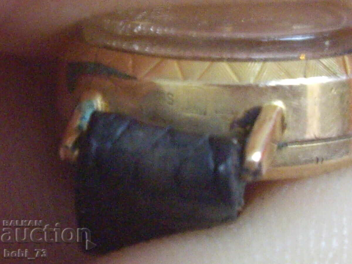 Auction Old gold plated ladies watch. Auction Old gold plated ladies watch.