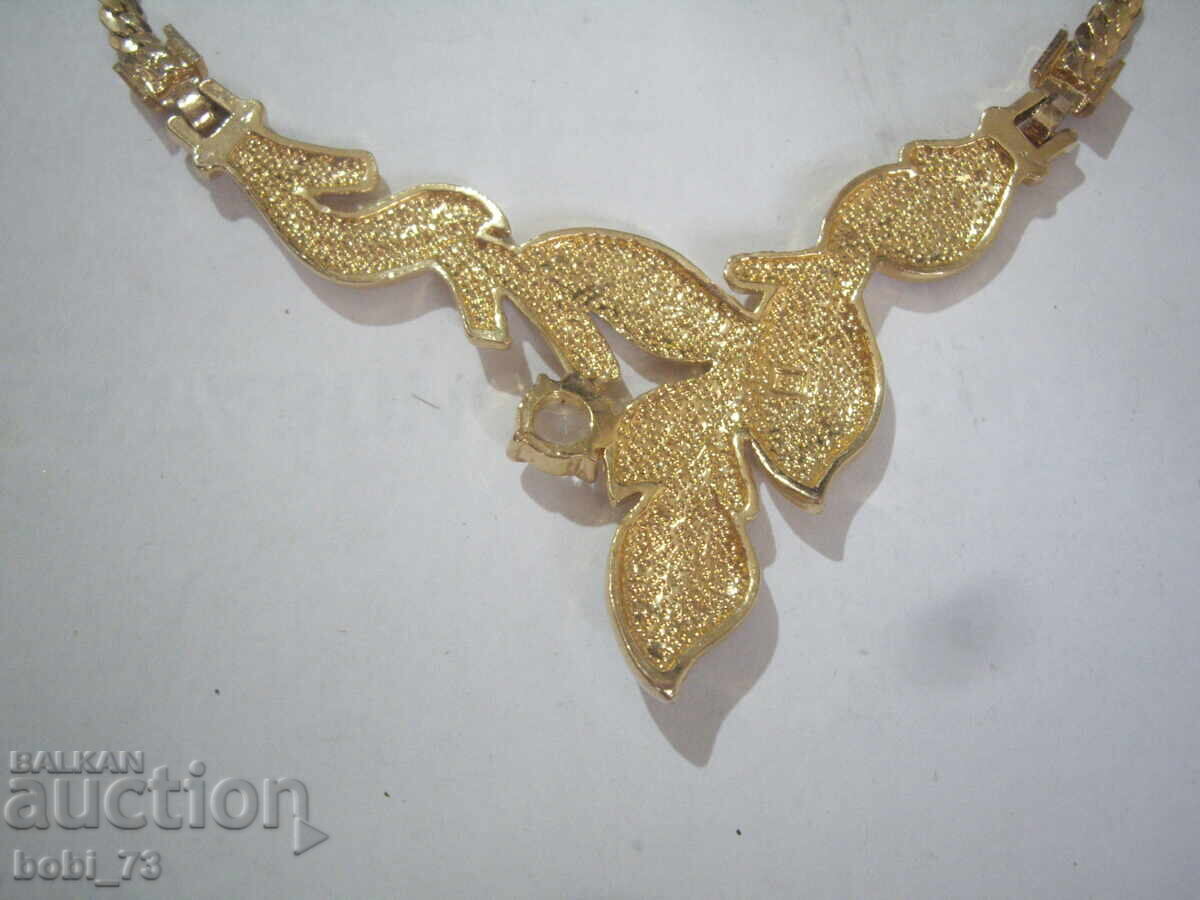 Аукцион Позлатено колие. Аукцион Позлатено колие.