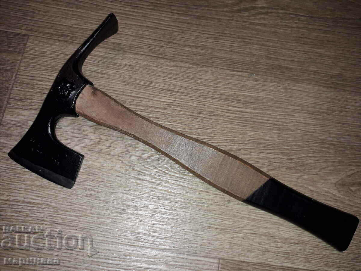 TOPORIȘTE TURISTICĂ "EDELWEISS". BG cu preț 70.00 BGN | € 35.79