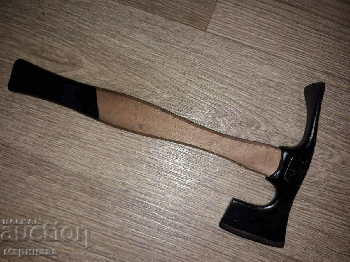 Livrarea TOPORIȘTE TURISTICĂ "EDELWEISS". BG