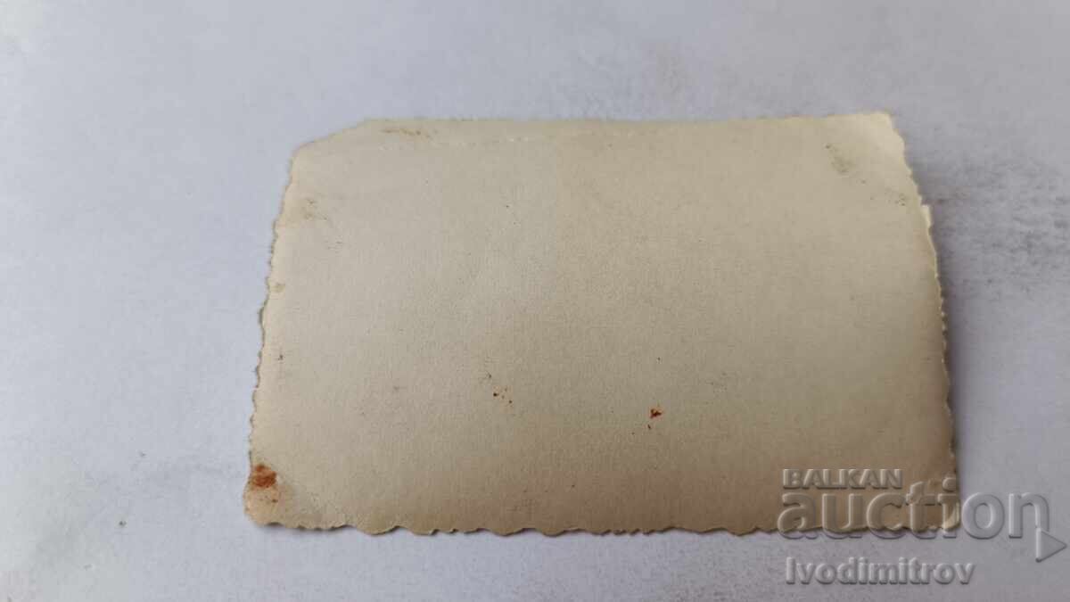 Φωτογραφία Πέντε ανδρών στην παραλία με τιμή 2.45 BGN | € 1.25 Φωτογραφία Πέντε ανδρών στην παραλία με τιμή 2.45 BGN | € 1.25