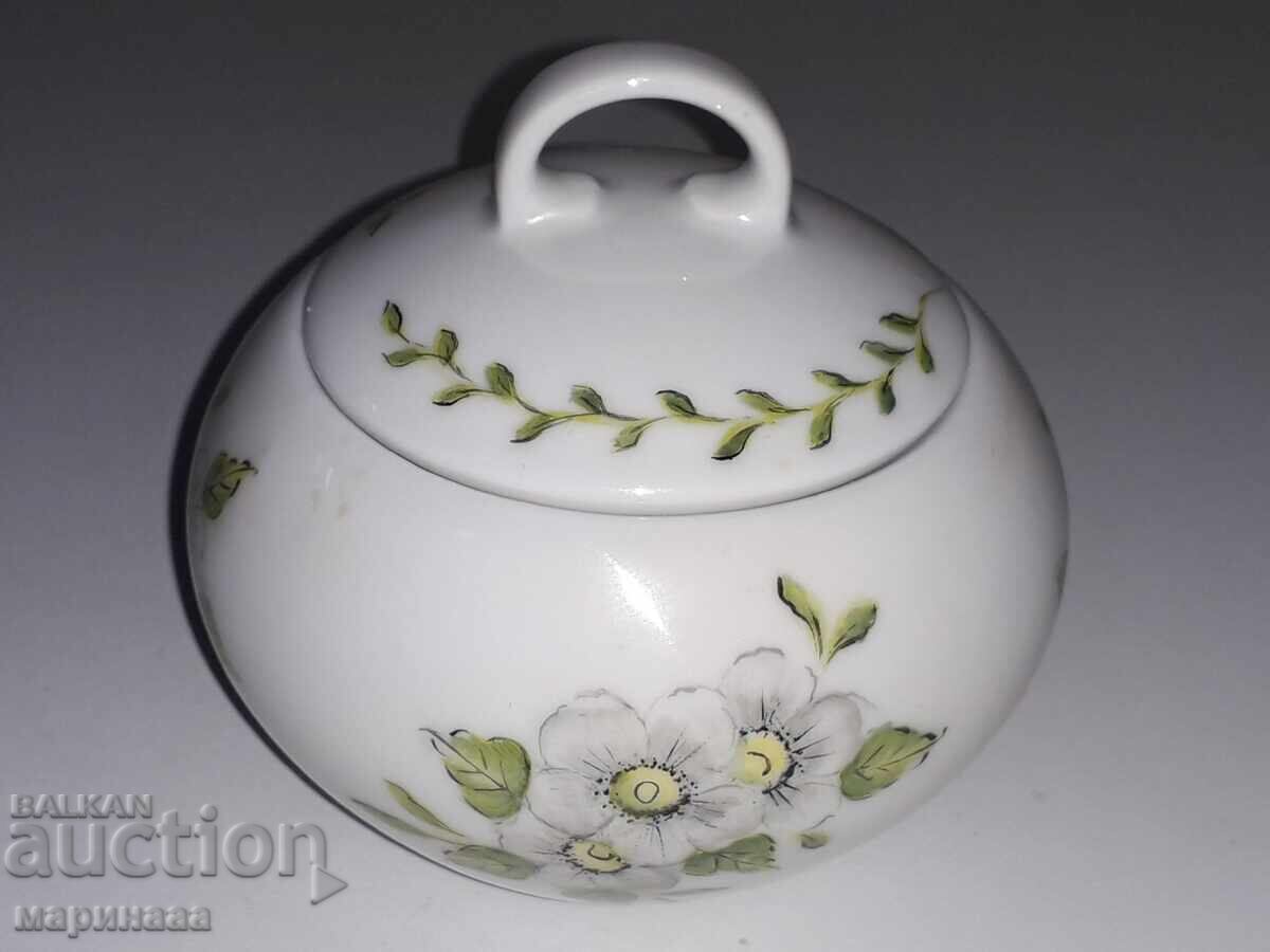 VINTAGE SUGAR BOWL. PORCELAIN VINTAGE SUGAR BOWL. PORCELAIN