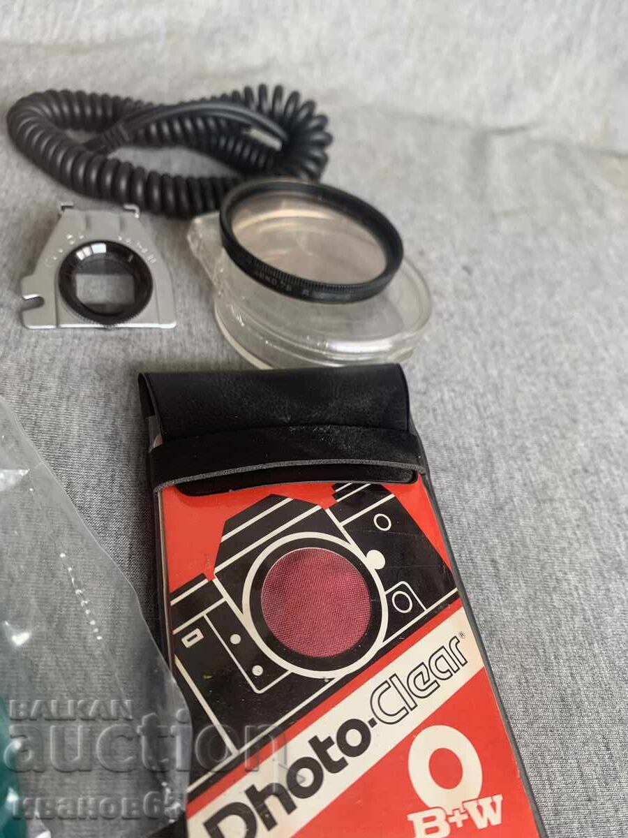 Accesorii foto cu preț 25.00 BGN | € 12.78