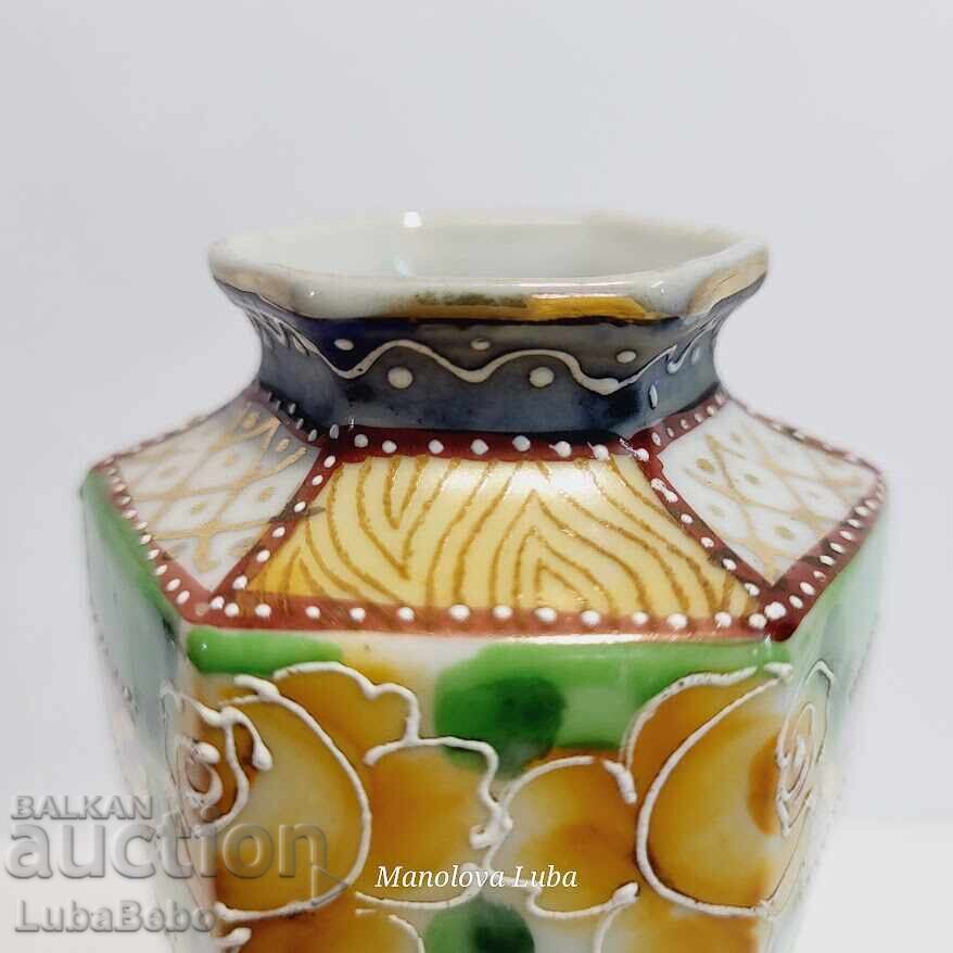 Χειροποίητο ιαπωνικό πορσελάνινο βάζο, τεχνική Moriage - 6