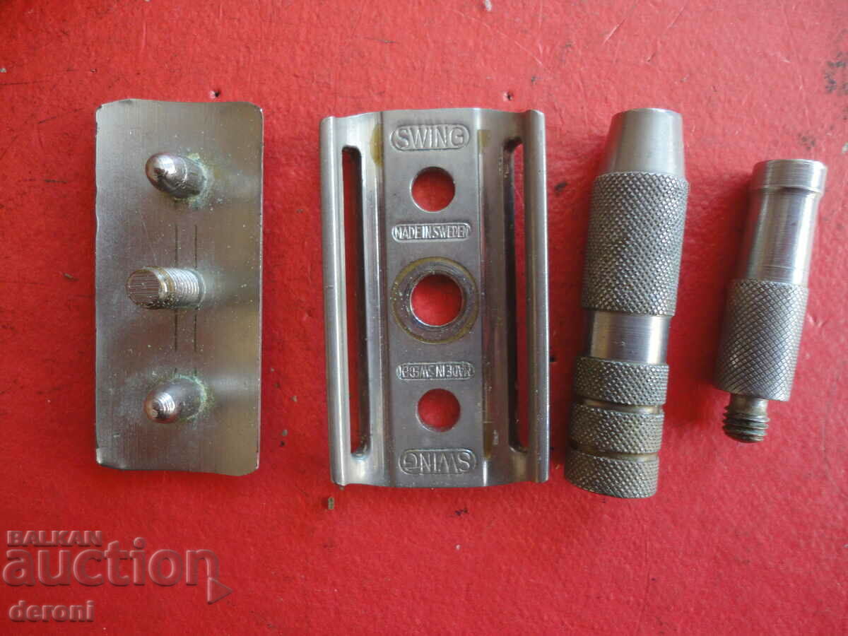 Licitație Brici Swing al Armatei Suedeze în cutie Licitație Brici Swing al Armatei Suedeze în cutie