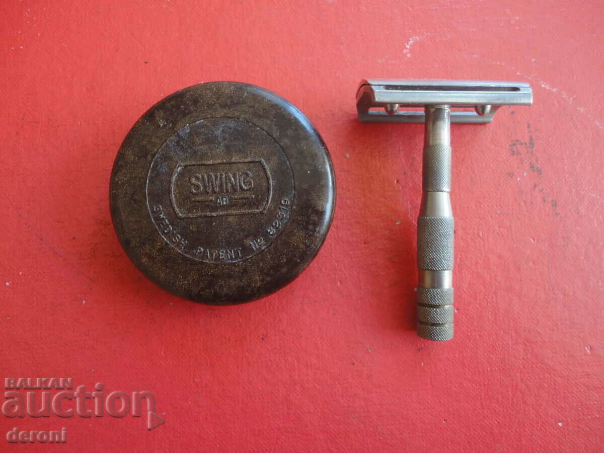 Brici Swing al Armatei Suedeze în cutie Brici Swing al Armatei Suedeze în cutie